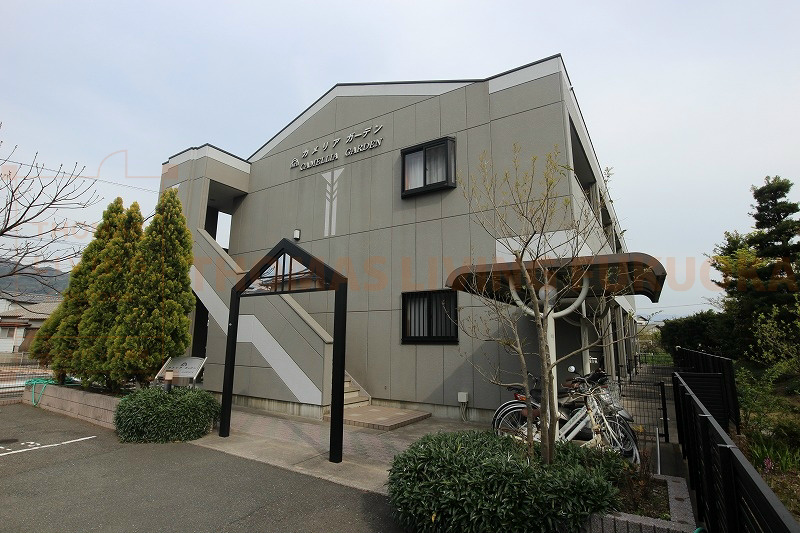 建物外観　古賀市・新宮町・福津市でお部屋を探される際は、トーマスリビン