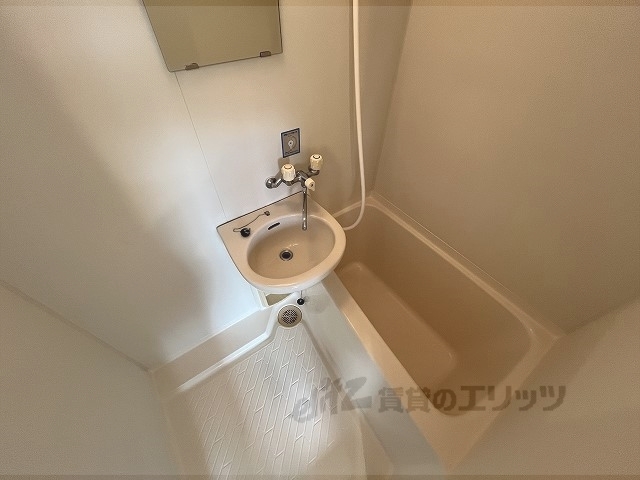 バス・シャワールーム　バス