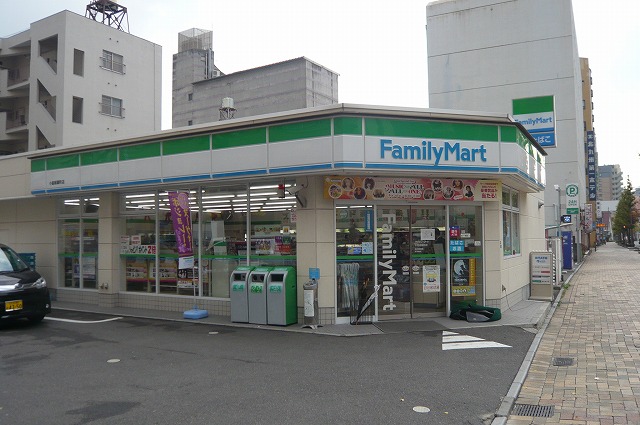 コンビニ　ファミリーマート小倉紺屋町店（コンビニ）まで192m