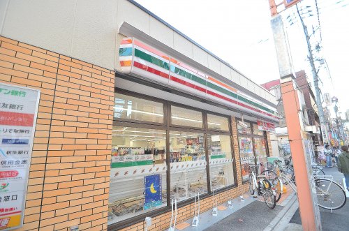 【(仮称)大山東町メゾンのコンビニ】