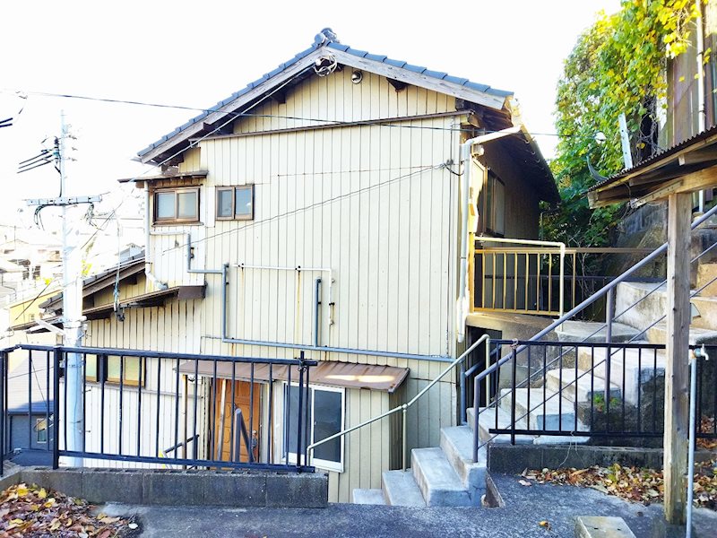 北九州市八幡東区天神町のアパートの建物外観