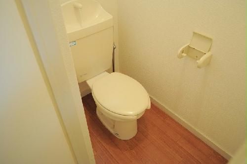 トイレ　設備・仕様は号室により異なる為、現状を優先致します。