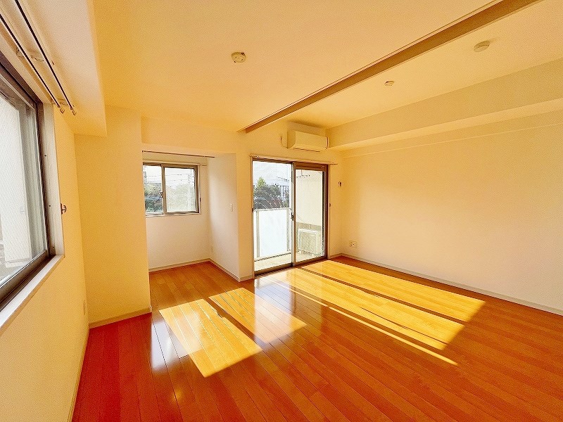 その他部屋・スペース　★洋室9.8帖★