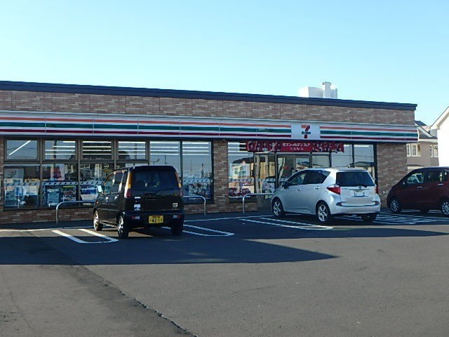 コンビニ　セブンイレブン苫小牧永福町1丁目店（コンビニ）まで458m