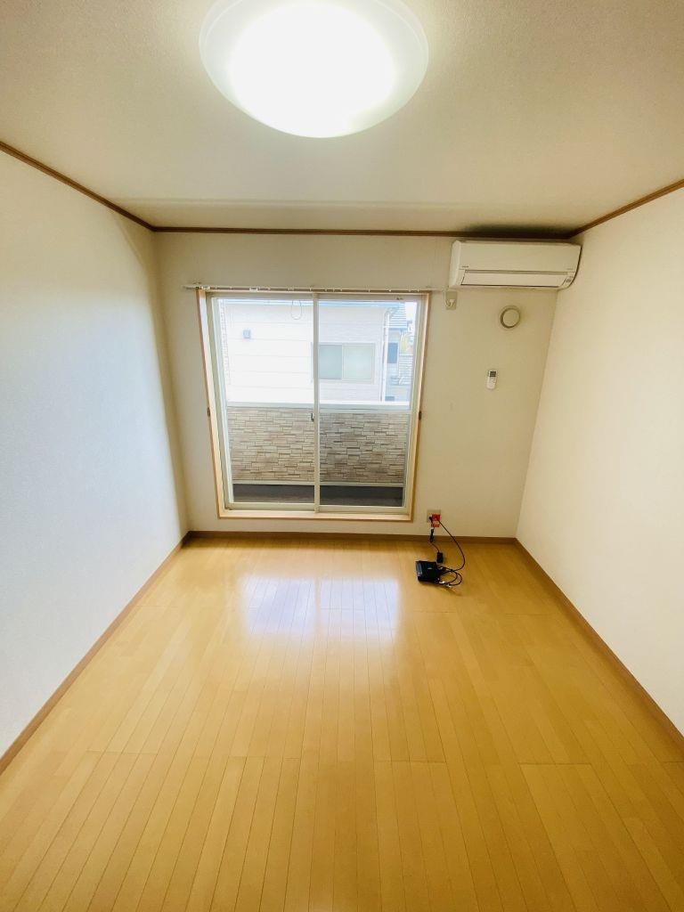 アミスタ花北の居間写真