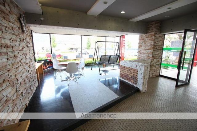 ロビー　ロビー