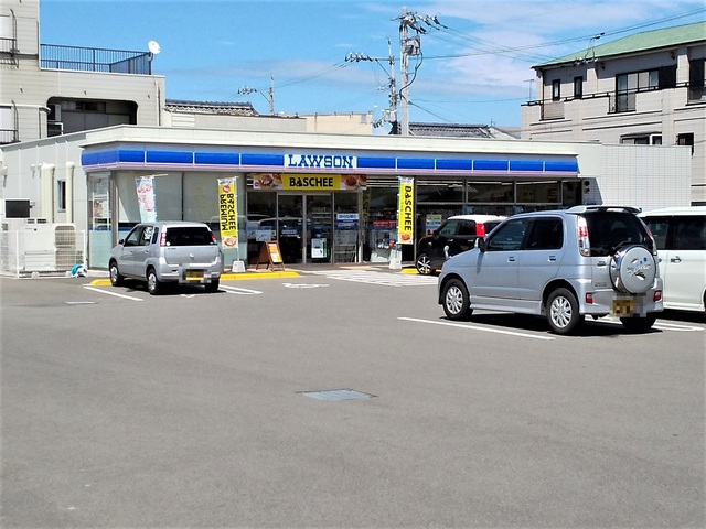 コンビニ　ローソン松山太山寺町店（コンビニ）まで660m