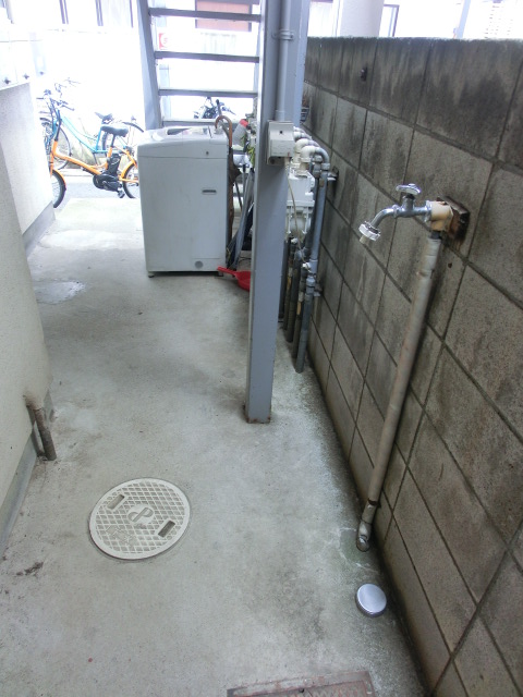 その他　洗濯機置場あり
