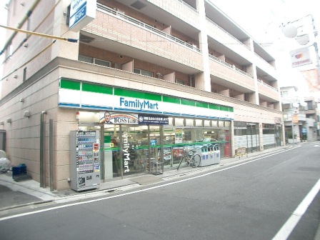 コンビニ　ファミリーマート太子堂店（コンビニ）まで232m