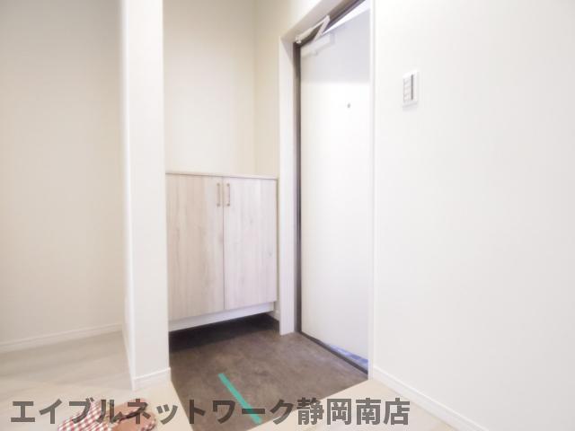 玄関　きれいな玄関です