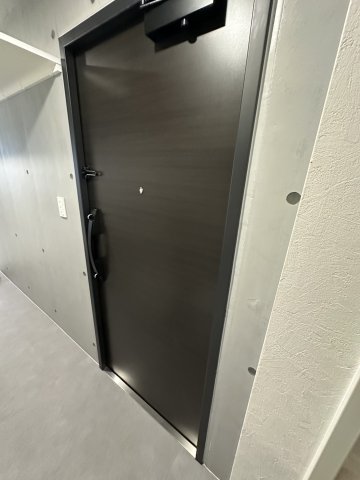 玄関　収納もある玄関です