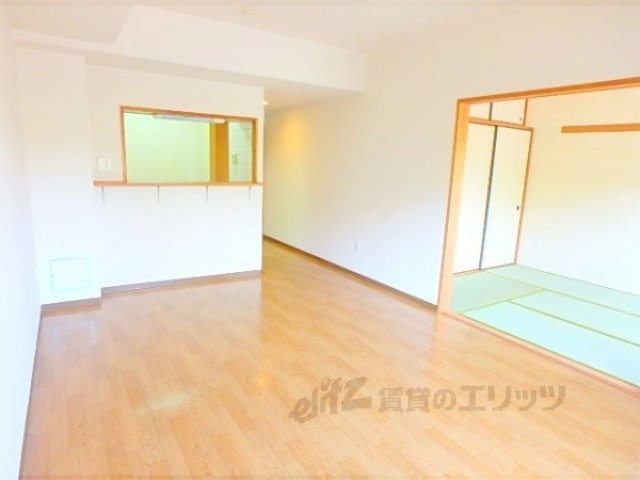 居室・リビング　リビング