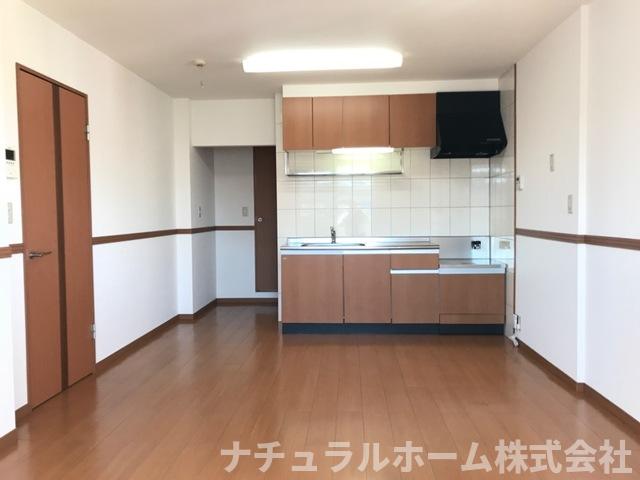 居室・リビング　リビング