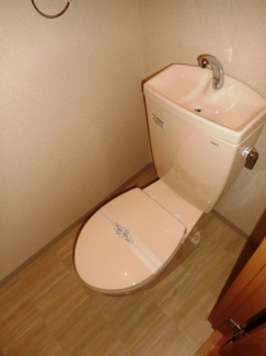 トイレ　アムール準