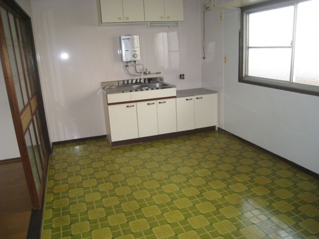 キッチン　写真は別号室です。