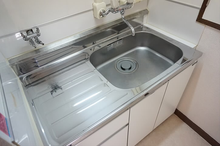 キッチン　別号室の参考写真となります