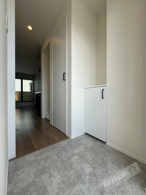 玄関　広々とした玄関スペース♪