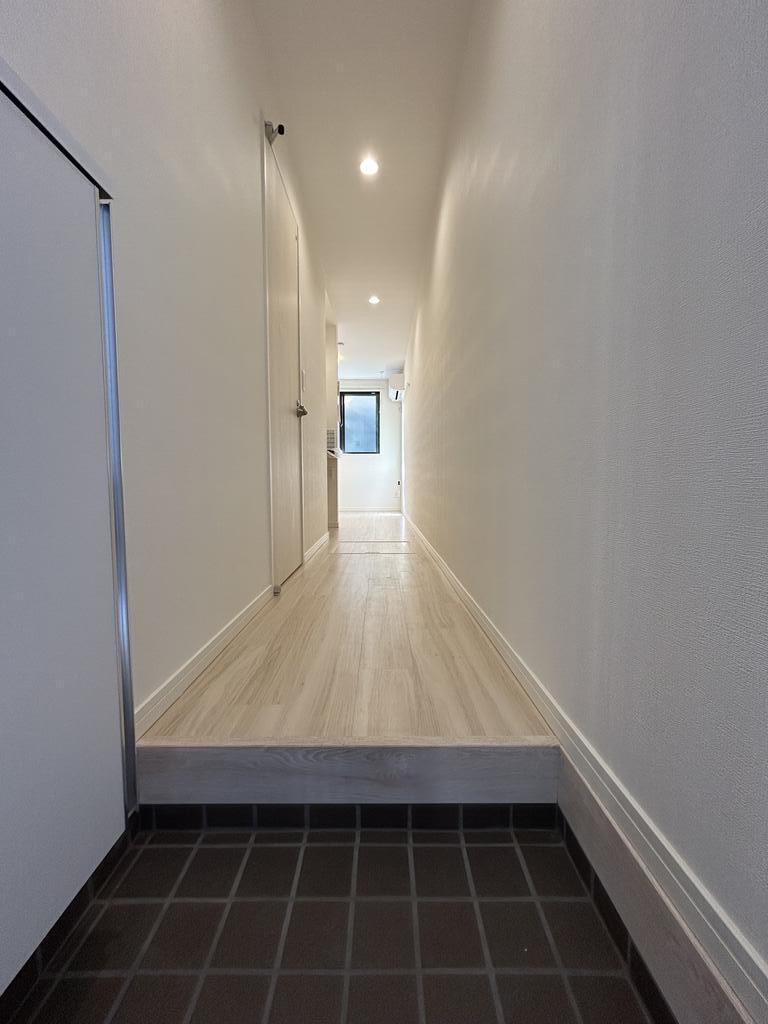玄関　同シリーズの別物件の写真