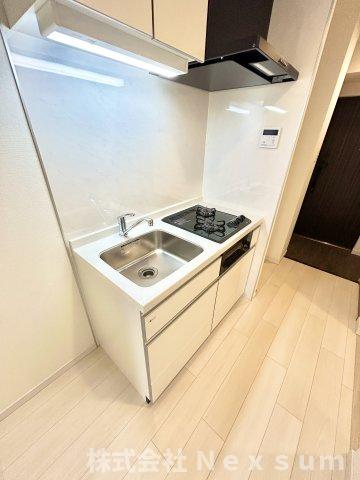 キッチン　コンパクトなキッチンで掃除もラクラク