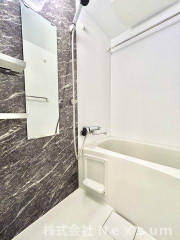 バス・シャワールーム　お風呂で日々の疲れを落としましょう