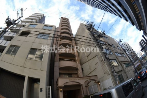 建物外観　落ち着いた雰囲気の外観です