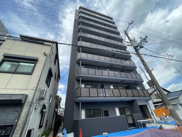 建物外観　建設中