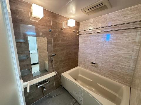 バス・シャワールーム　バス