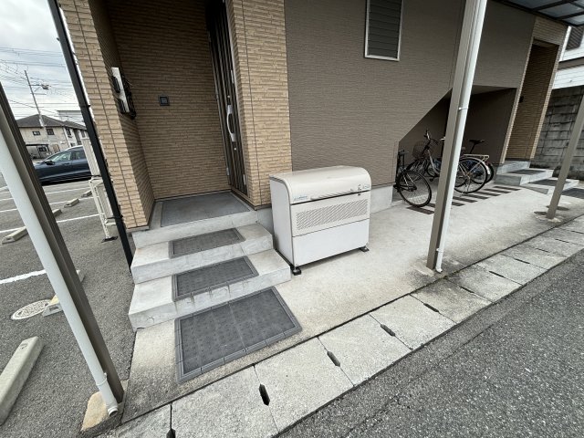 その他　ゴミ捨て場（その他）まで10m