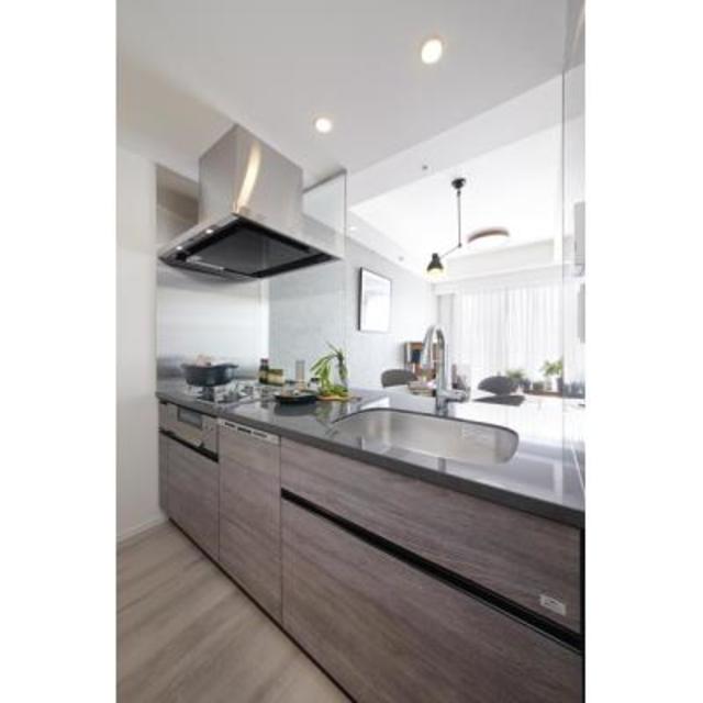 キッチン　※写真は同タイプ住戸です。