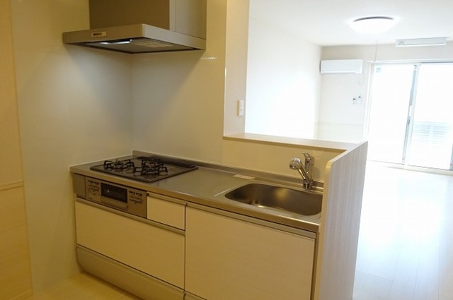 キッチン　対面式システムキッチン