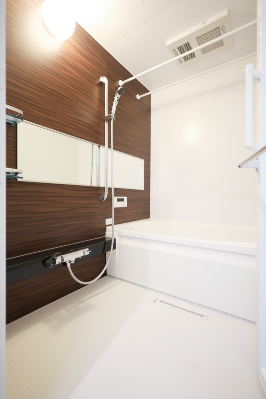 バス・シャワールーム　図面と現状に相違がある場合には現状を優先