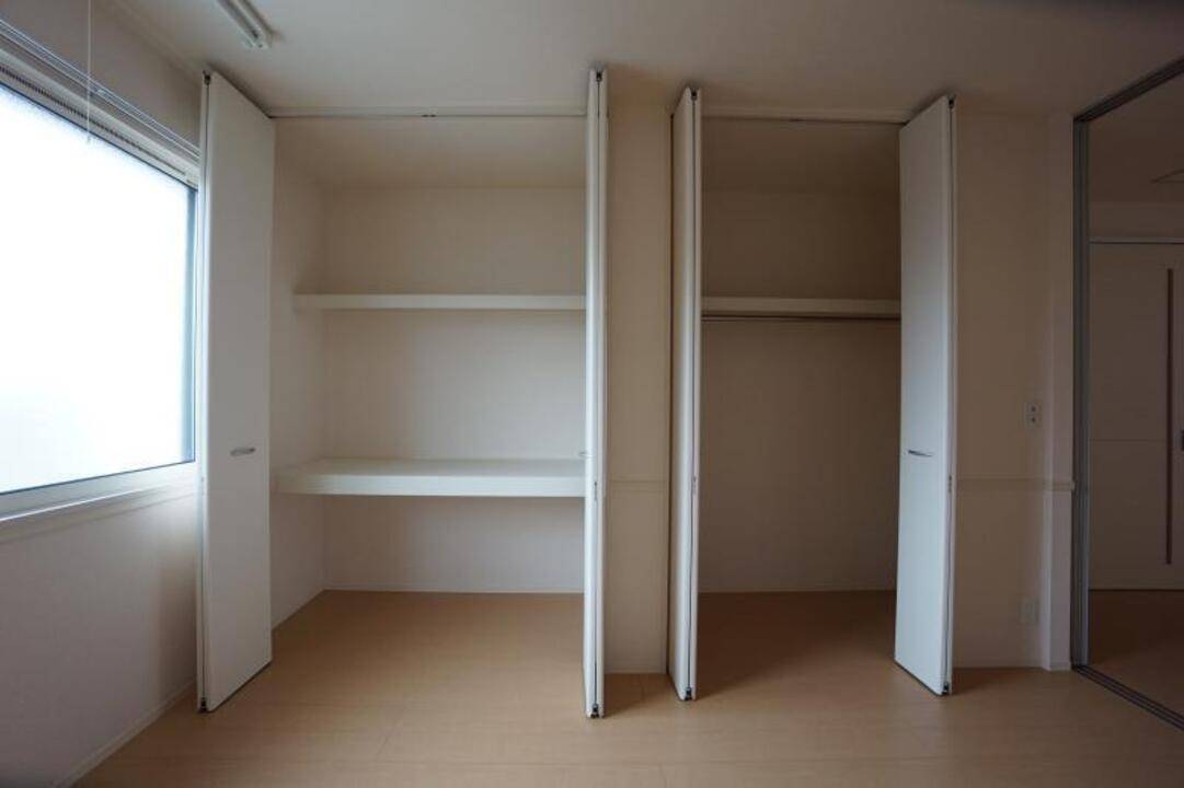 収納　クローゼット