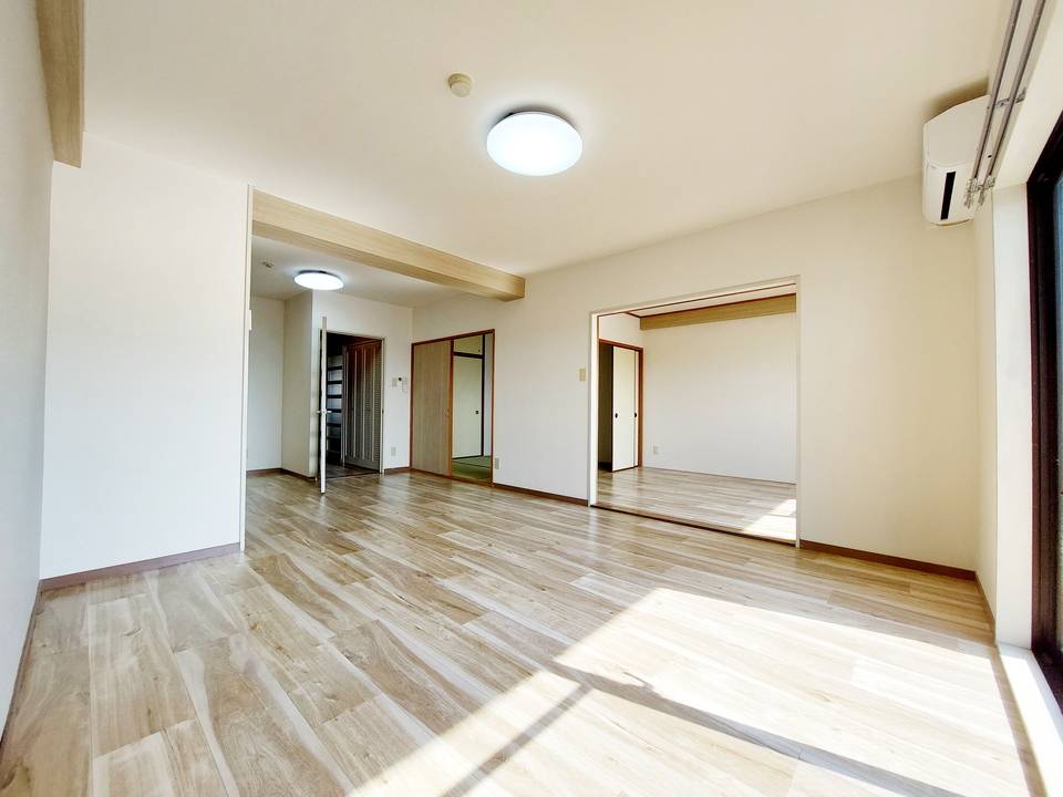 居室・リビング　リビング