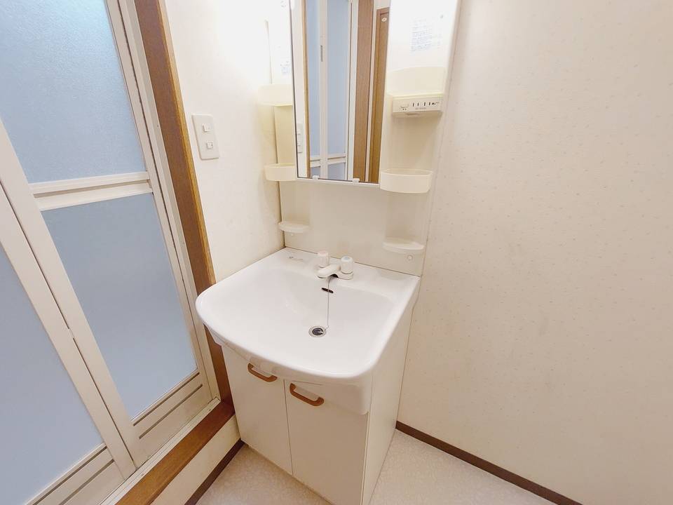 洗面設備　ドレッサー