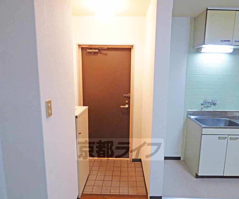 玄関　玄関です。