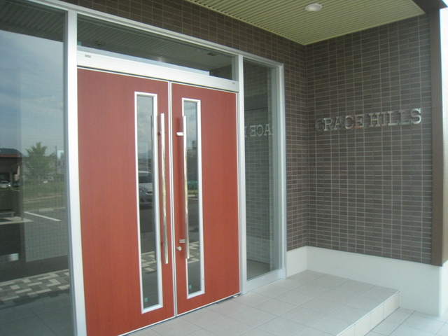 エントランス　おしゃれなエントランス