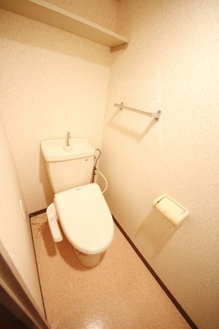 トイレ　※同間取り別部屋参考写真