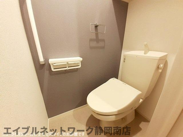 トイレ　イメージ