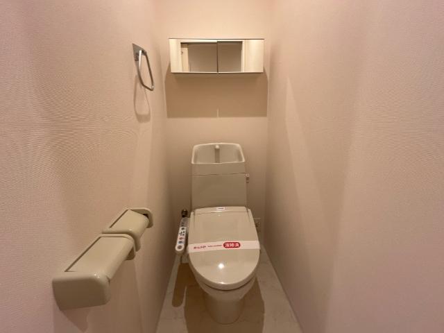トイレ　シャワー付トイレ