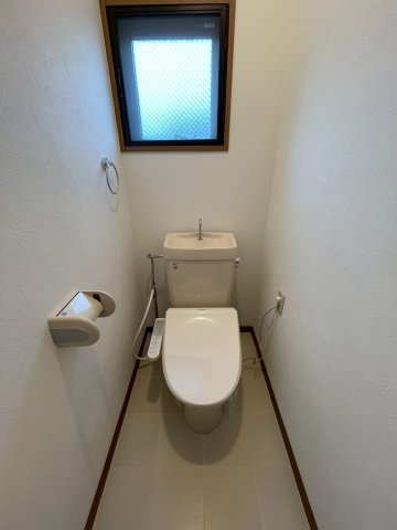 トイレ　※同物件別室参考写真