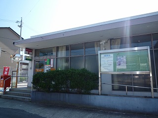 郵便局　楠郵便局（郵便局）まで1540m