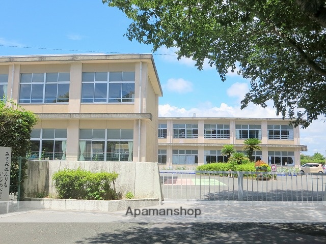 小学校　富塚西小学校（小学校）まで906m