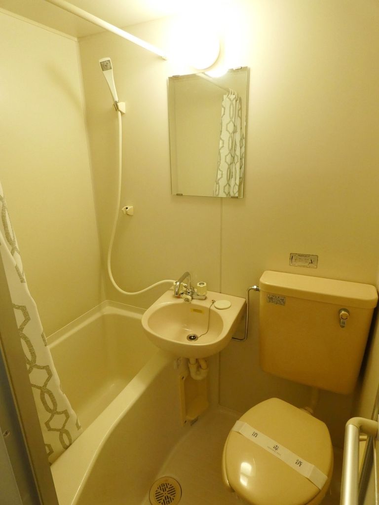 バス・シャワールーム　バス・洗面・トイレ