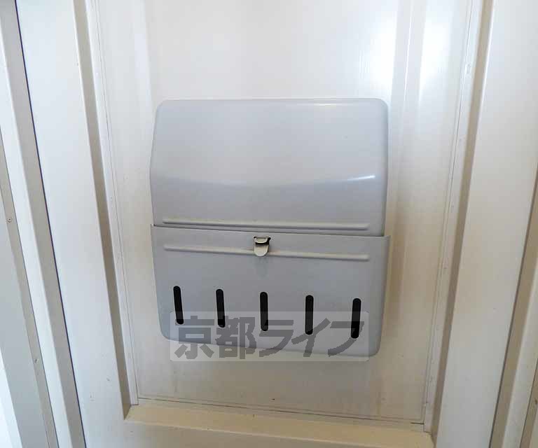 その他　玄関の郵便受けです。