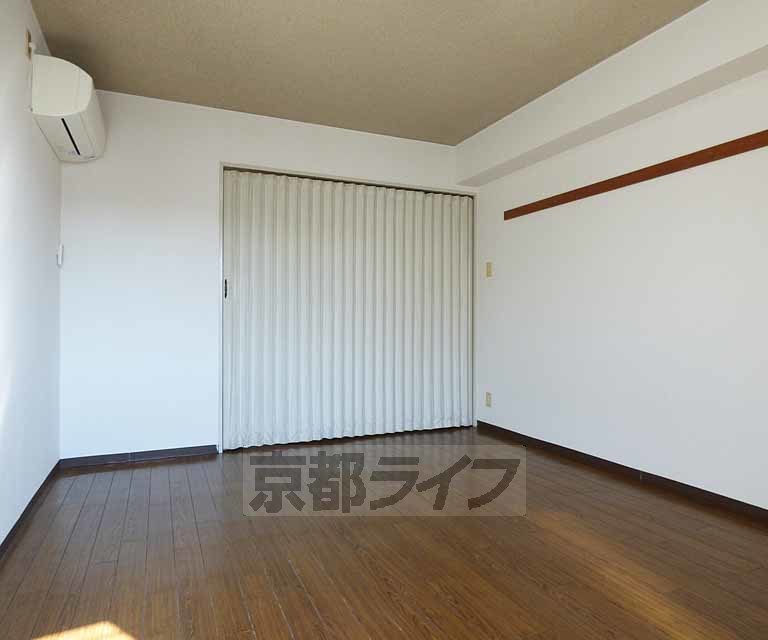 その他部屋・スペース　広々としたお部屋です。