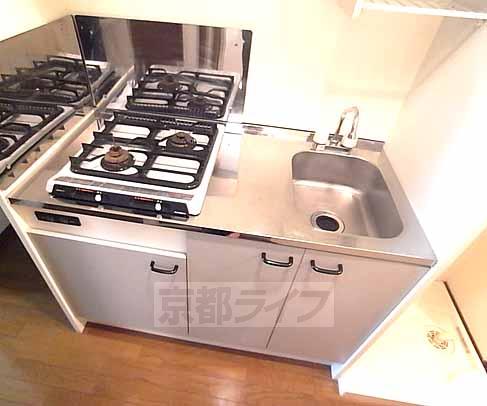 キッチン　２口コンロ付き