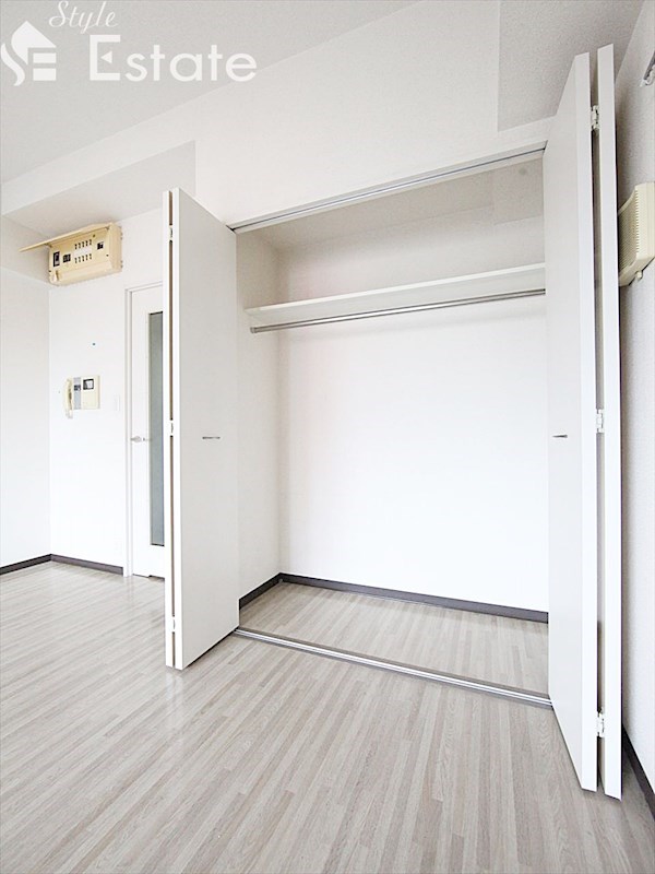 収納　クローゼット