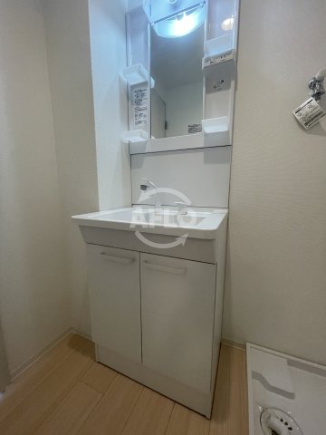 洗面設備　アリビラ鶴橋　独立洗面台