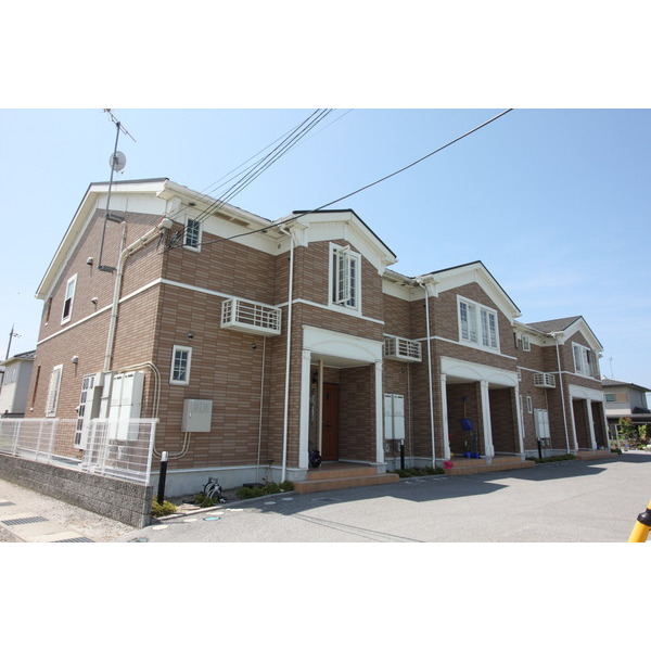 建物外観　閑静な住宅地