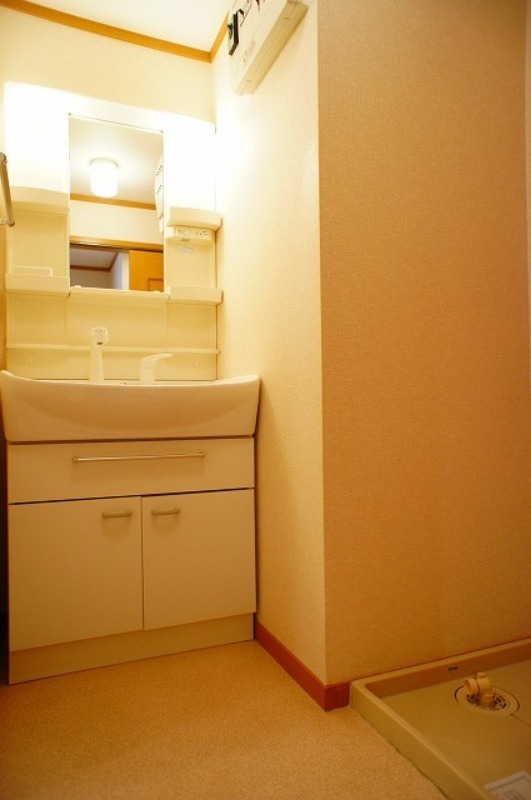 洗面設備　図面と現状に相違がある場合には現状を優先